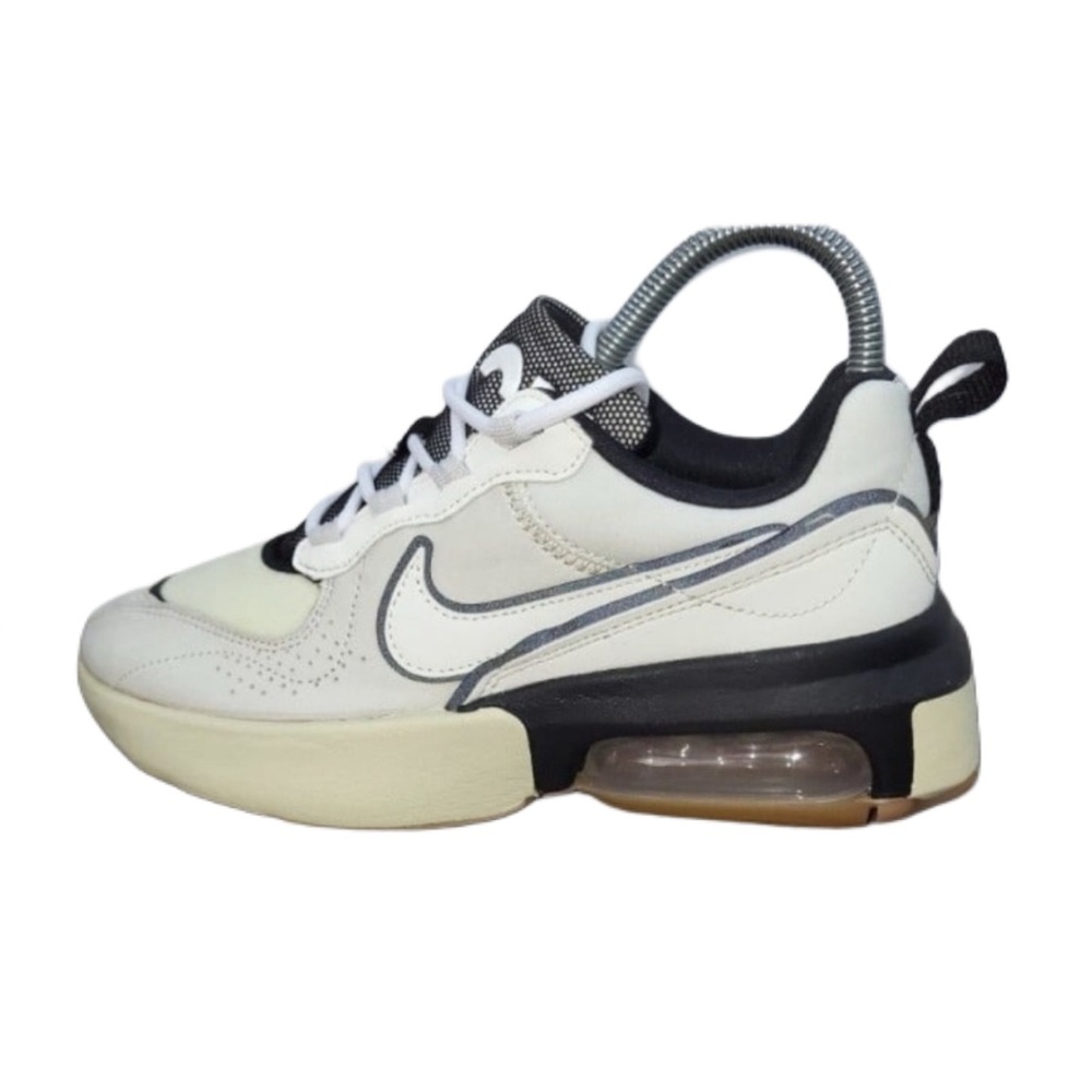 Nike Women's Air Max Verona